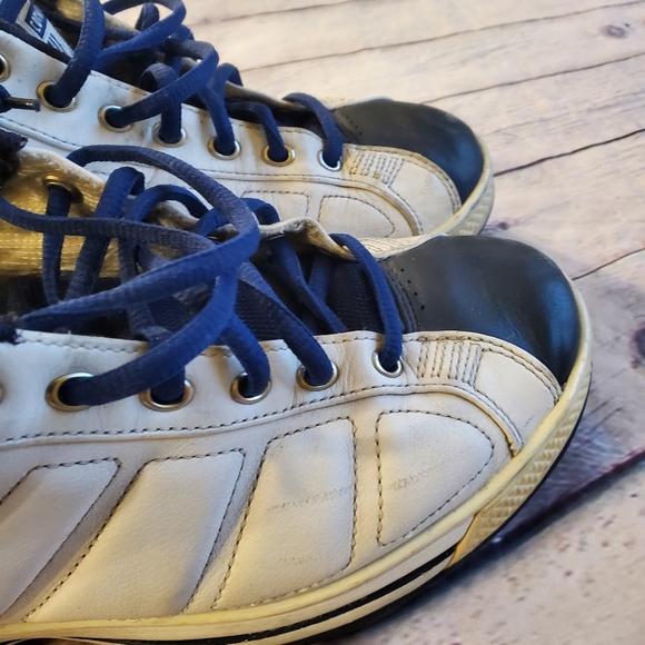 CONVERSE CHUCK TAYLOR ALL STAR  MEN'S UPPER LEATHER BLUE/WHITE SIZE 10.5 - Picture 4 of 14